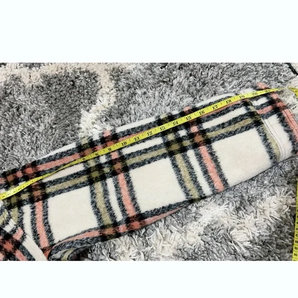 Bagatelle Shacket - Picture 11 of 14